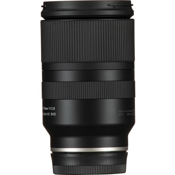 Lente Tamron 17-70mm f/2.8 Di III-A VC RXD para Sony E