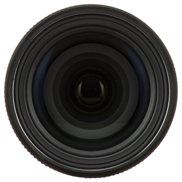Lente Tamron 17-70mm f/2.8 Di III-A VC RXD para Sony E